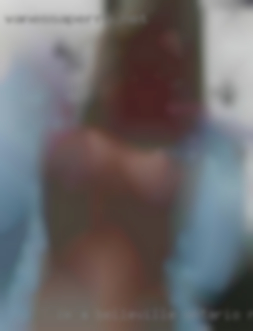 I'm Belleville, Ontario nude a true voyeur and exhibishinist.